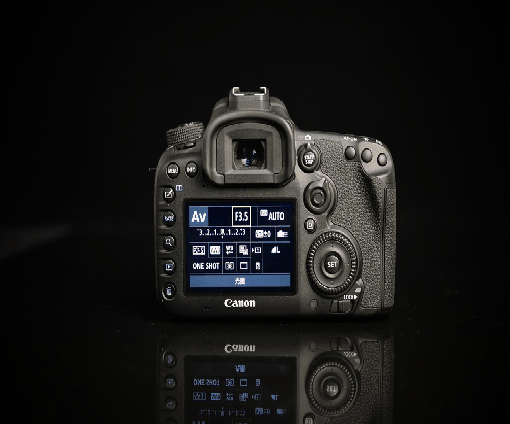全方位的進化 佳能EOS 7D Mark II測評