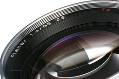 C粉必看 卡爾蔡司佳能ZE口新品實(shí)物亮相