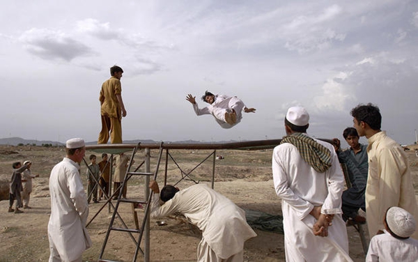 巴基斯坦平民窟里的“迪士尼樂(lè)園”