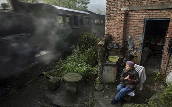 Kevin Frayer：中國最后的窄軌蒸汽機車