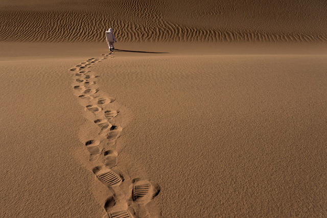 Julien Mauve ：假裝火星旅行