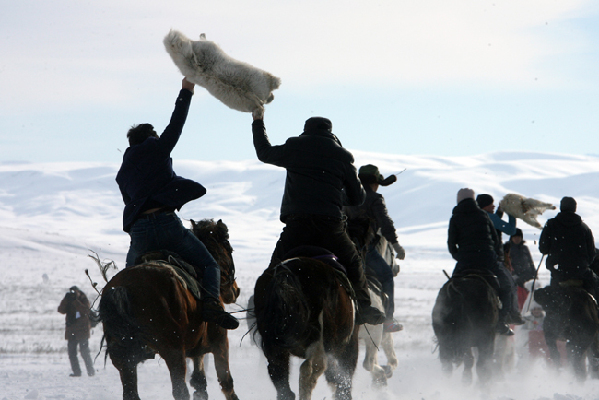 走近昭蘇 感受“雪之戀”