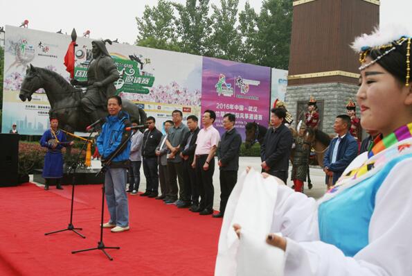 中國(guó)新聞攝影學(xué)會(huì)創(chuàng)作基地落戶木蘭草原