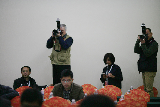 中國記協(xié)書記處書記張百新在中國新聞攝影學(xué)會七屆四次理事會上的致辭