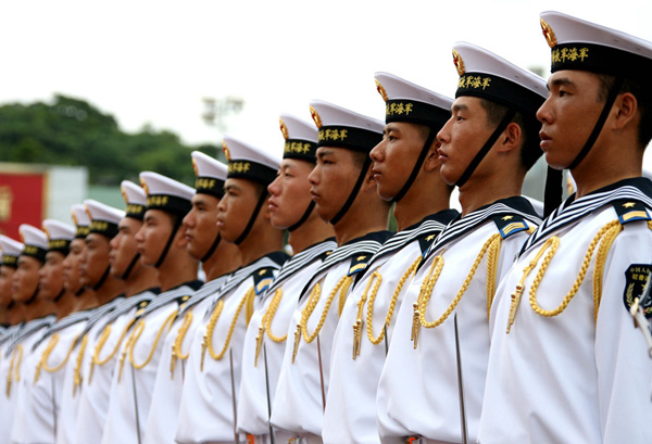 慶祝中國人民解放軍建軍90周年——趙建偉軍事攝影展在京舉辦