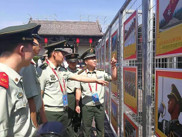 趙建偉攝影作品《軍魂》在平遙國際攝影展展出