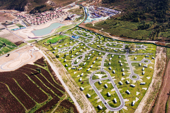 “喜迎黨的十九大——航拍中國”活動第三站在海坨山舉行