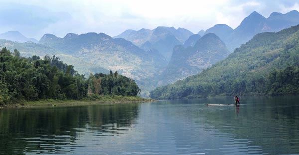 中國新聞攝影學(xué)會創(chuàng)作基地落戶隆林
