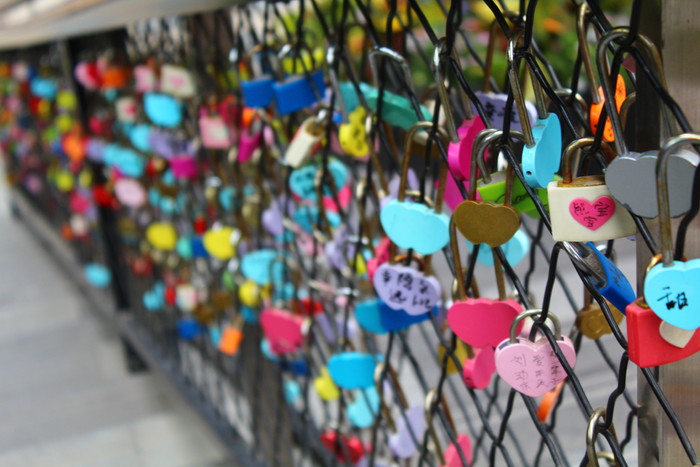 家用入門單反 佳能EOS 1500D、3000D評測