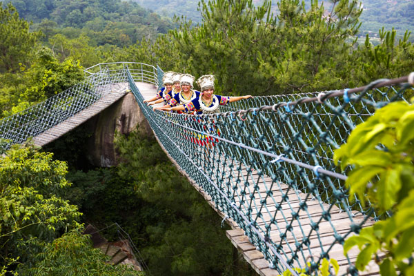 慶祝改革開放40周年：全國百家媒體聚焦花樣漳州