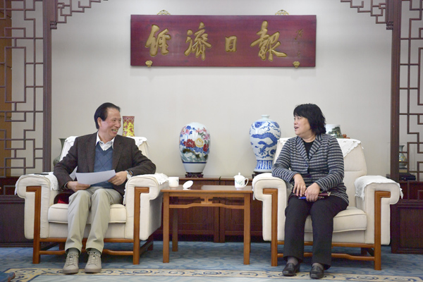 中國新聞攝影學(xué)會與經(jīng)濟日報簽訂戰(zhàn)略合作協(xié)議