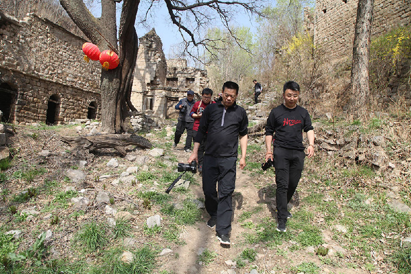 1碗酸菜面7張大照片 山西農(nóng)村7旬老人圓夢(mèng)故事很暖心
