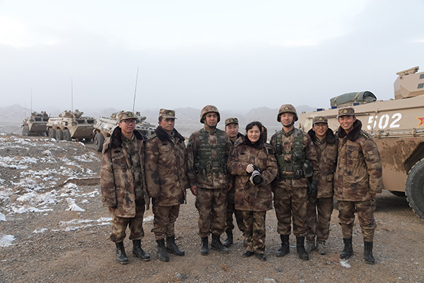 《＂增強(qiáng)四力＂攝影記者在基層匯報展》受到觀眾好評