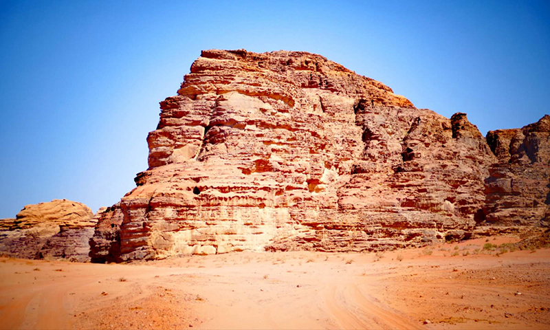 游約旦瓦迪拉姆沙漠（月亮谷）——世界自然和文化雙遺產(chǎn)