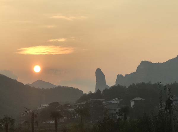 紅土地上煉“四力” 長征起點悟初心