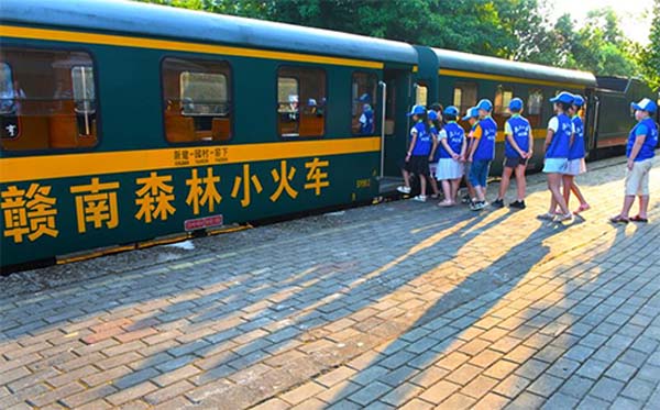 紅土地上煉“四力” 長征起點悟初心