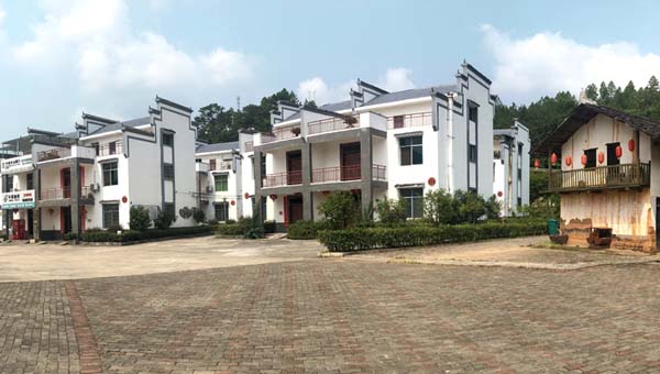 紅土地上煉“四力” 長征起點悟初心