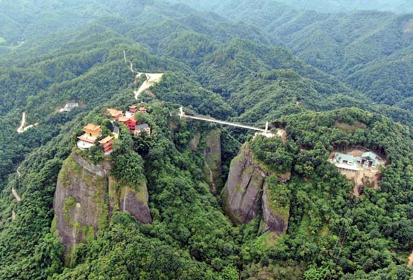 紅土地上煉“四力” 長征起點悟初心