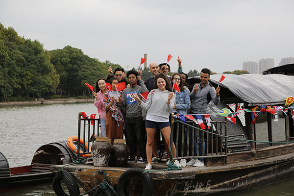 “詩畫運河·行攝柯橋”全國媒體聚焦浙東大運河·柯巖風景區(qū)新聞采訪活動啟幕