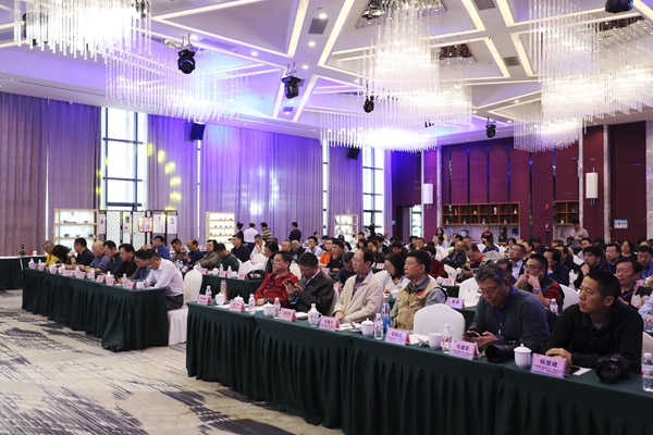 中國新聞攝影學會八屆二次理事會在廣西欽州召開