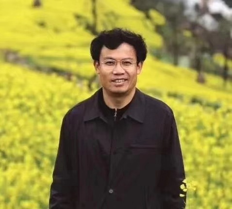 中國新聞攝影學(xué)會悼念常務(wù)理事宋振平