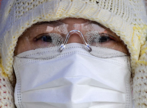 我在現(xiàn)場｜讓自己在這場“戰(zhàn)疫”中堅(jiān)持得更久一些