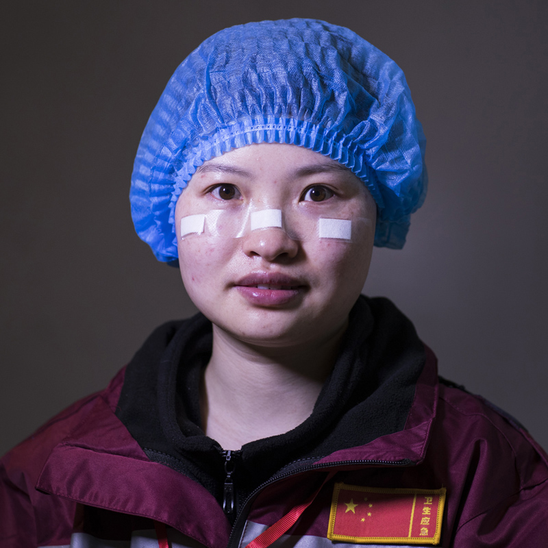 “痕”美英雄丨致敬為生命“站崗”的“白衣天使”