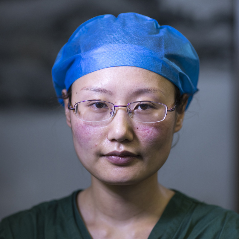 “痕”美英雄丨致敬為生命“站崗”的“白衣天使”