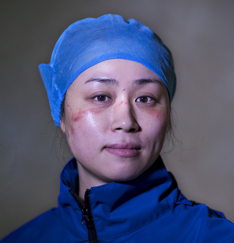 “痕”美英雄丨致敬為生命“站崗”的“白衣天使”