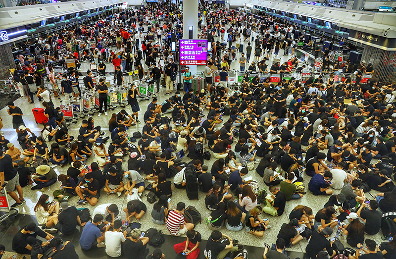 暴力肆虐 明珠蒙塵