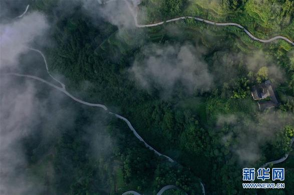 #（美麗中國(guó)）（7）湖北利川：云海似畫(huà)卷