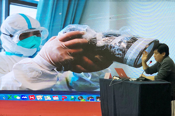 ＂在抗疫一線錘煉四力”新聞攝影學(xué)術(shù)報(bào)告會(huì)在日照舉行