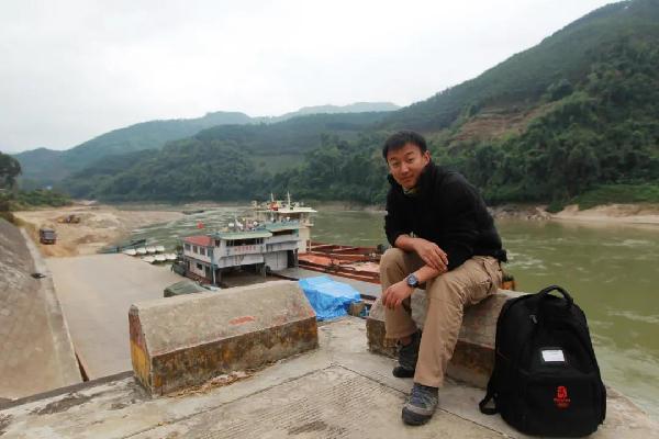 記者節(jié)|致敬奮戰(zhàn)在新聞一線的攝影記者