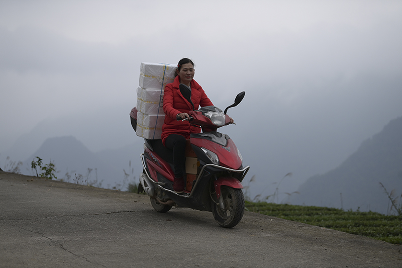 再見，索道 你好，公路