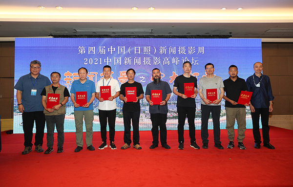 “生活在日照就是幸?！毙侣剶z影作品現(xiàn)場評選結果揭曉