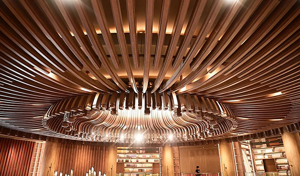 “生活在日照就是幸?！毙侣剶z影作品現(xiàn)場評選結果揭曉