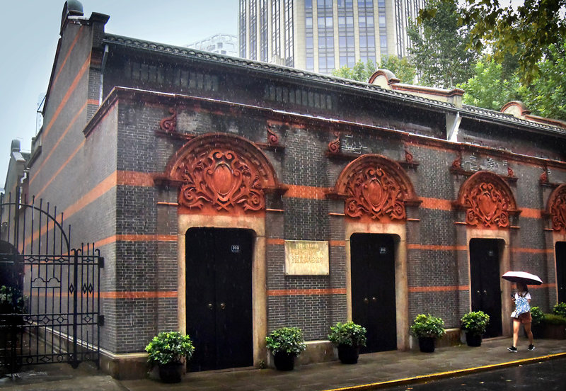 從“石庫門”到“天安門”——中國革命圣地巡禮