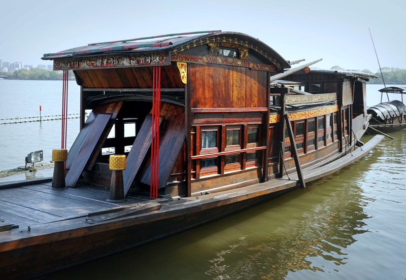 從“石庫門”到“天安門”——中國革命圣地巡禮