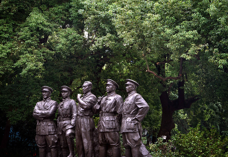 從“石庫門”到“天安門”——中國革命圣地巡禮