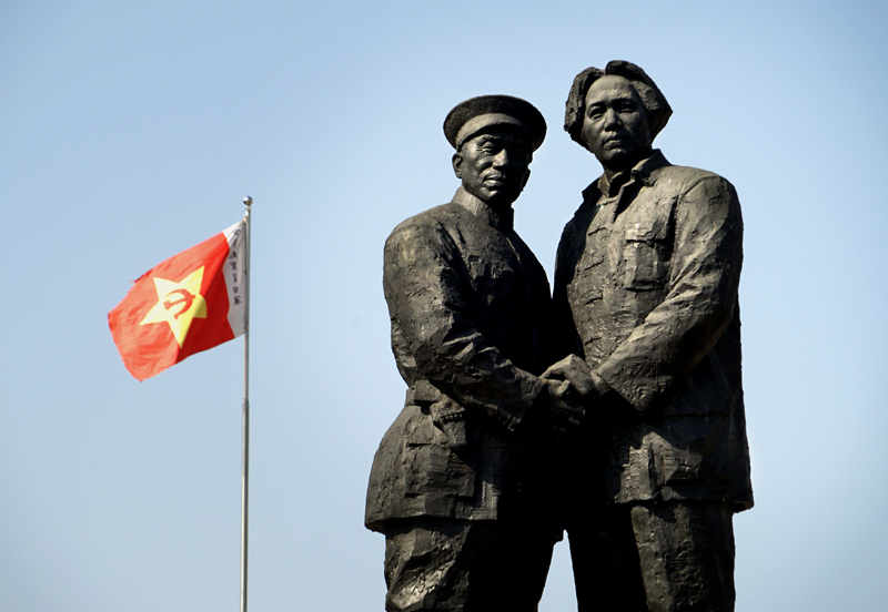 從“石庫門”到“天安門”——中國革命圣地巡禮