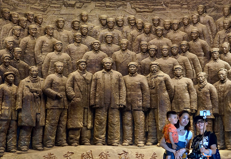 從“石庫門”到“天安門”——中國革命圣地巡禮