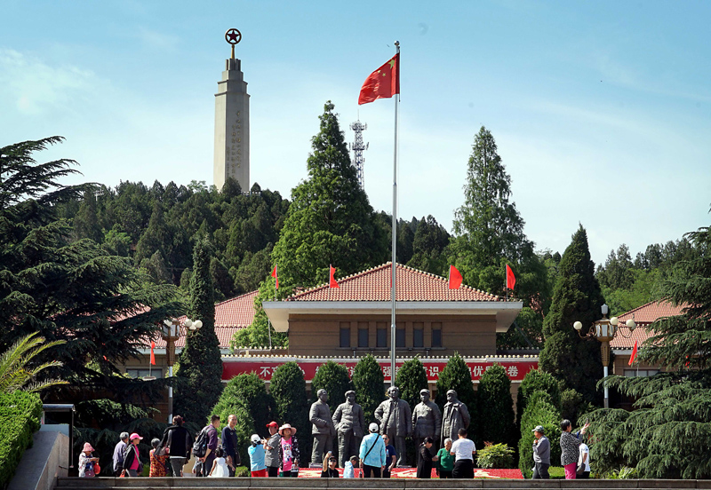 從“石庫門”到“天安門”——中國革命圣地巡禮
