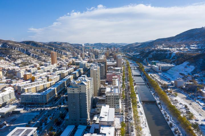 【“飛閱”中國】雪沐鄉(xiāng)寧：蒼茫大地披白紗