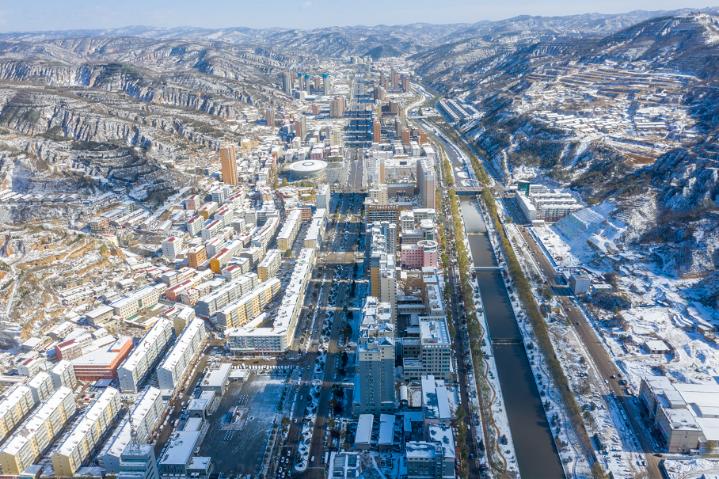【“飛閱”中國】雪沐鄉(xiāng)寧：蒼茫大地披白紗