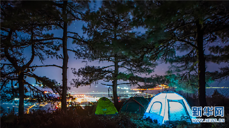 滿船清夢壓星河 賞云南撫仙湖壯美星軌