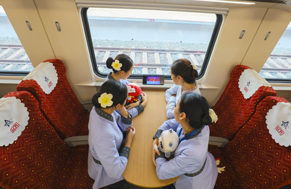 2022年旺旺杯“春節(jié)七天樂”新聞攝影征集活動定評會舉行