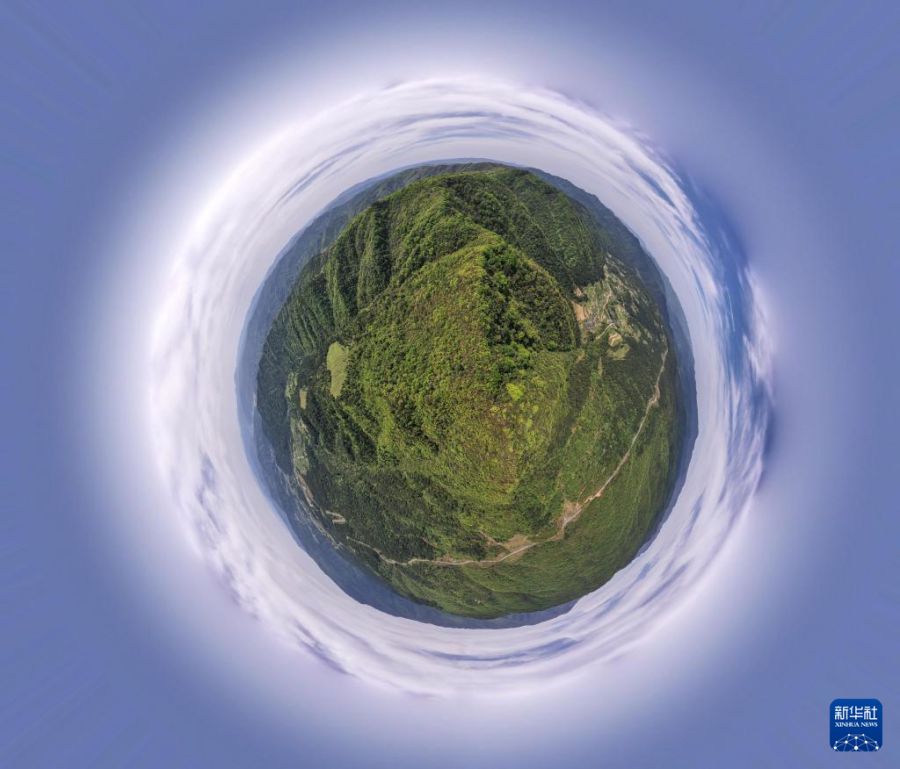 天空之眼瞰貴州梵凈山