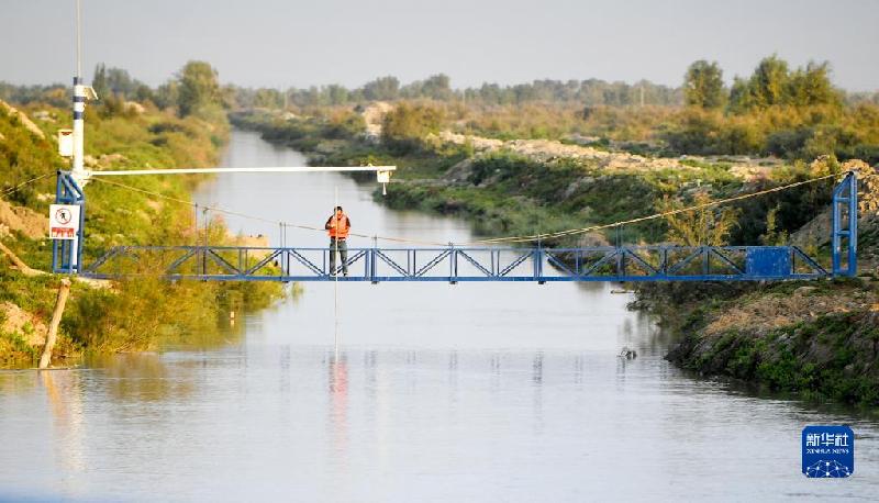 江河奔騰看中國丨塔里木河:沙漠中的綠色走廊