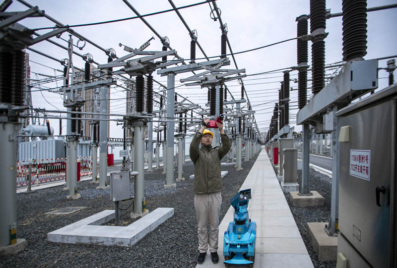 江蘇泰州：堅守崗位過除夕