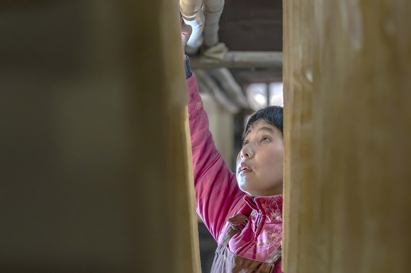 趕制年畫(huà)迎新春